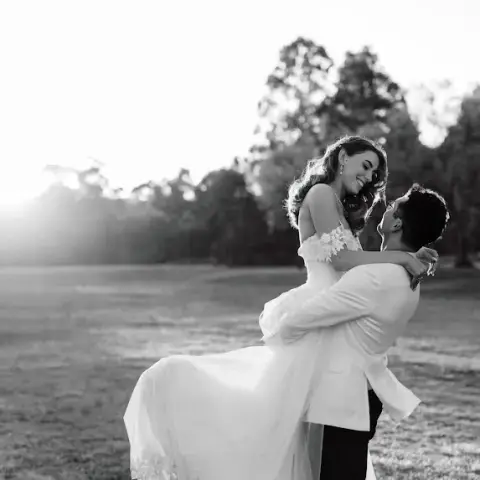 On-location wedding hair and makeup by Amanda Frost of Bellus