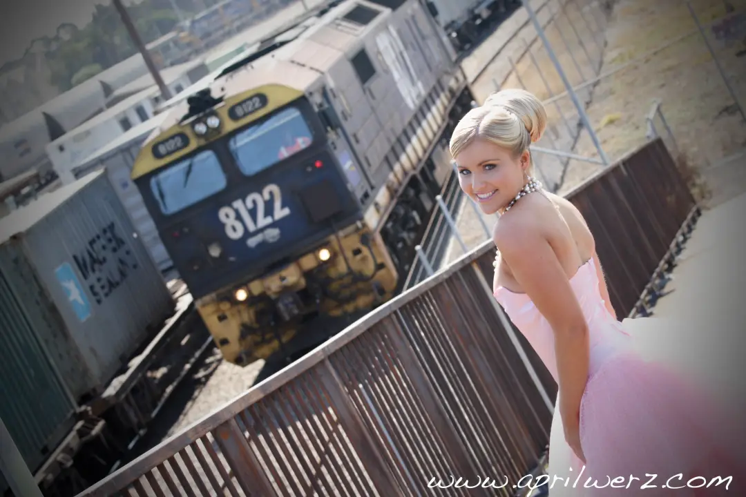 Bridal hair and makeup styling by Bellus on the wedding morning