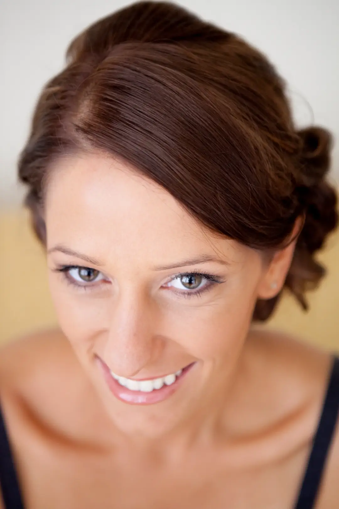 Mobile bridal hair and makeup by Bellus photographed on the day