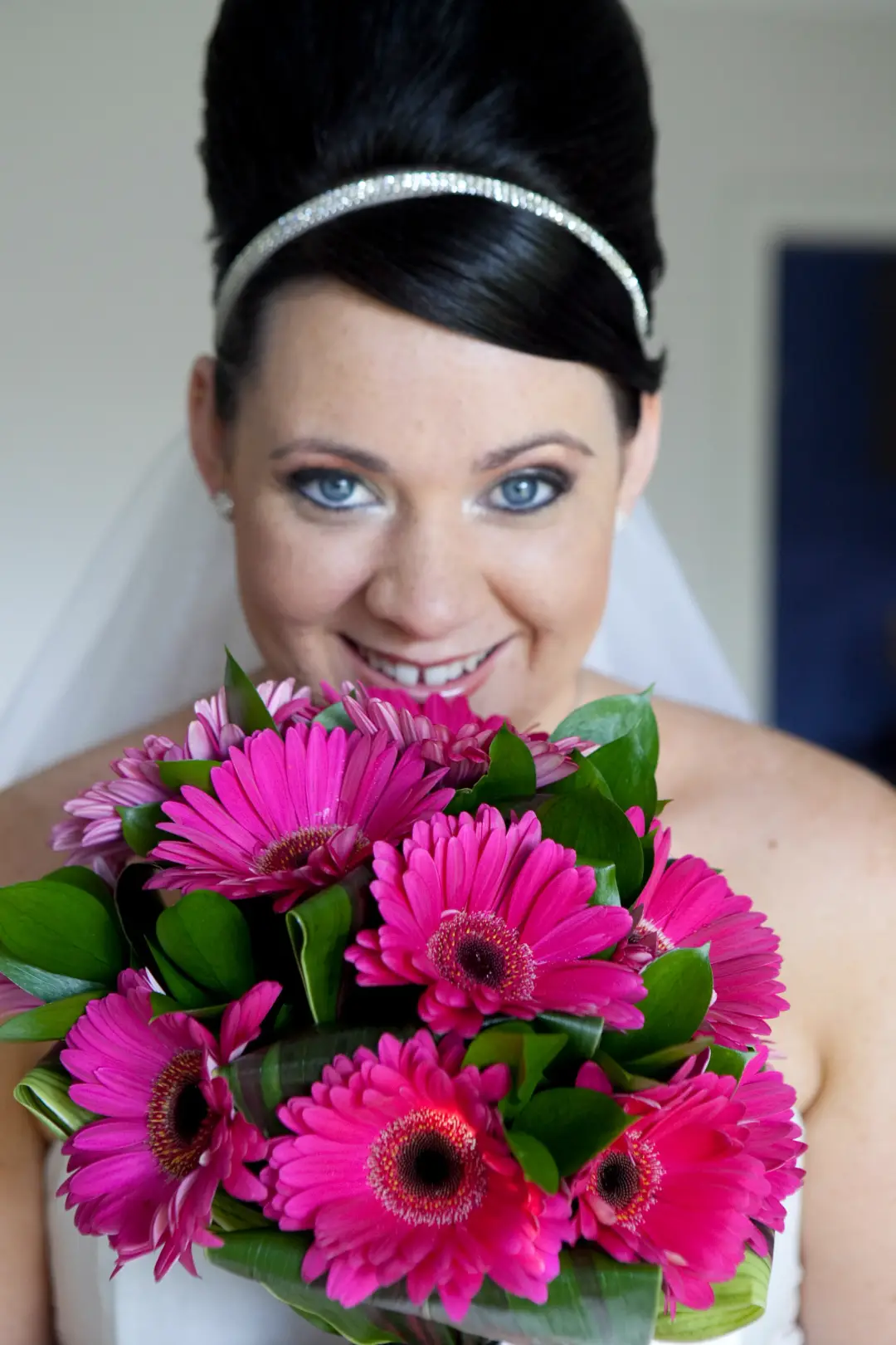 Bridal hair and makeup styling by Amanda Frost at a real wedding