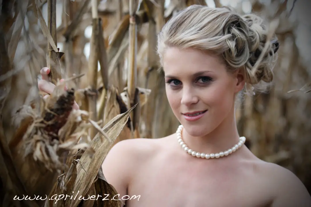 Bridal hair and makeup by Amanda Frost of Bellus in Newcastle on the wedding day