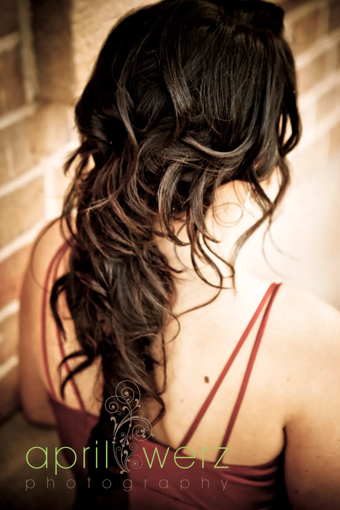 The finished bridal hair and makeup by Amanda Frost of Bellus in Newcastle on the wedding morning