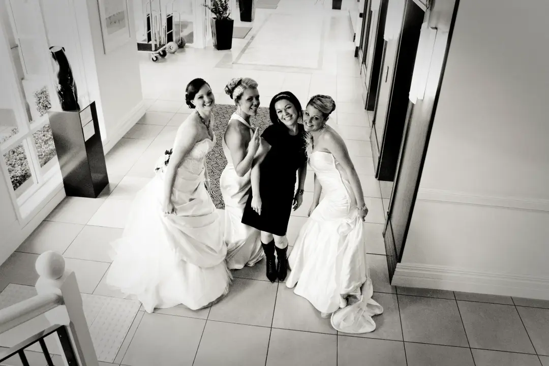 Bridal party morning hallway