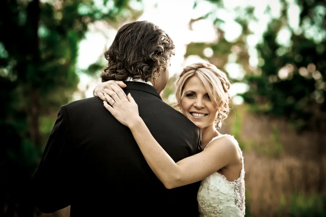 Mobile bridal hair and makeup by Amanda Frost on the wedding day
