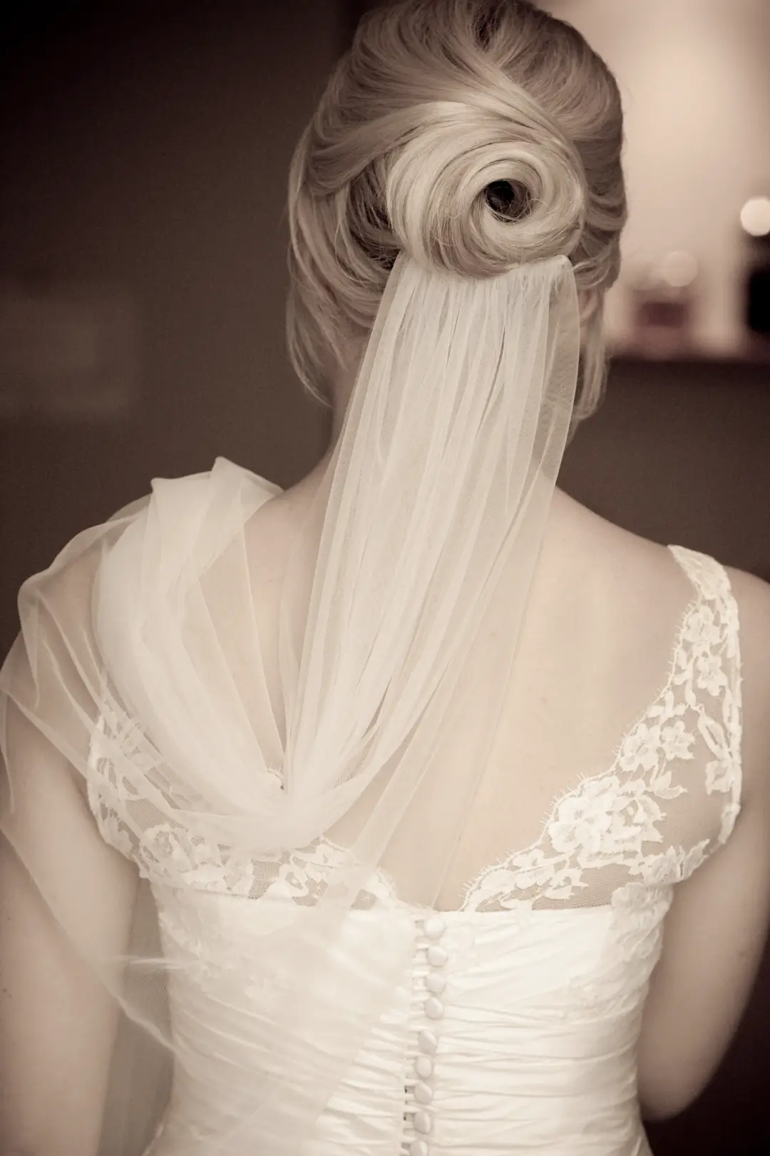 Bridal hair and makeup by Amanda Frost on the wedding day