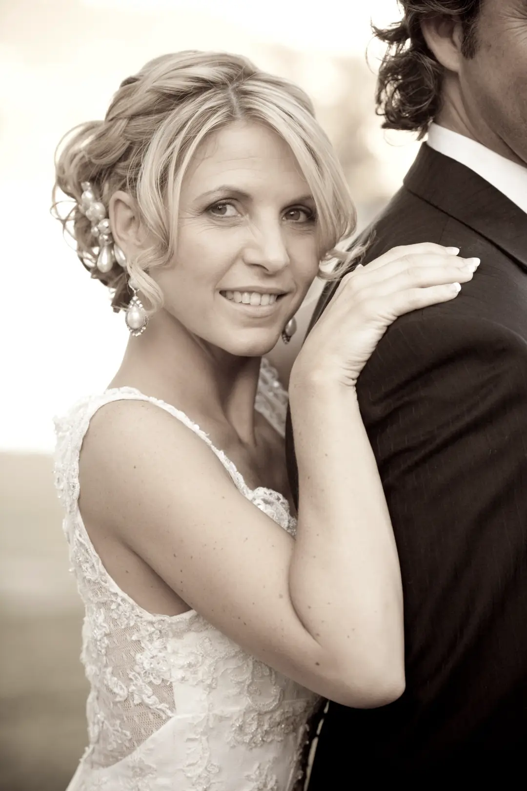 Wedding day hair and makeup by Amanda Frost of Bellus in the Hunter Valley for a real bride