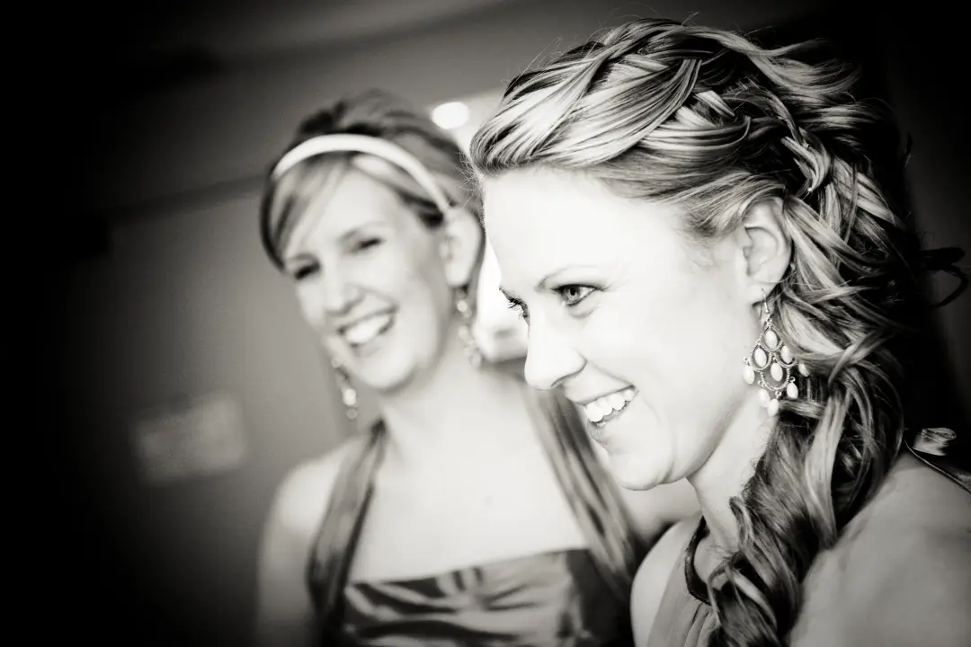 Wedding hair and makeup by Amanda Frost of Bellus in the Hunter Valley on location